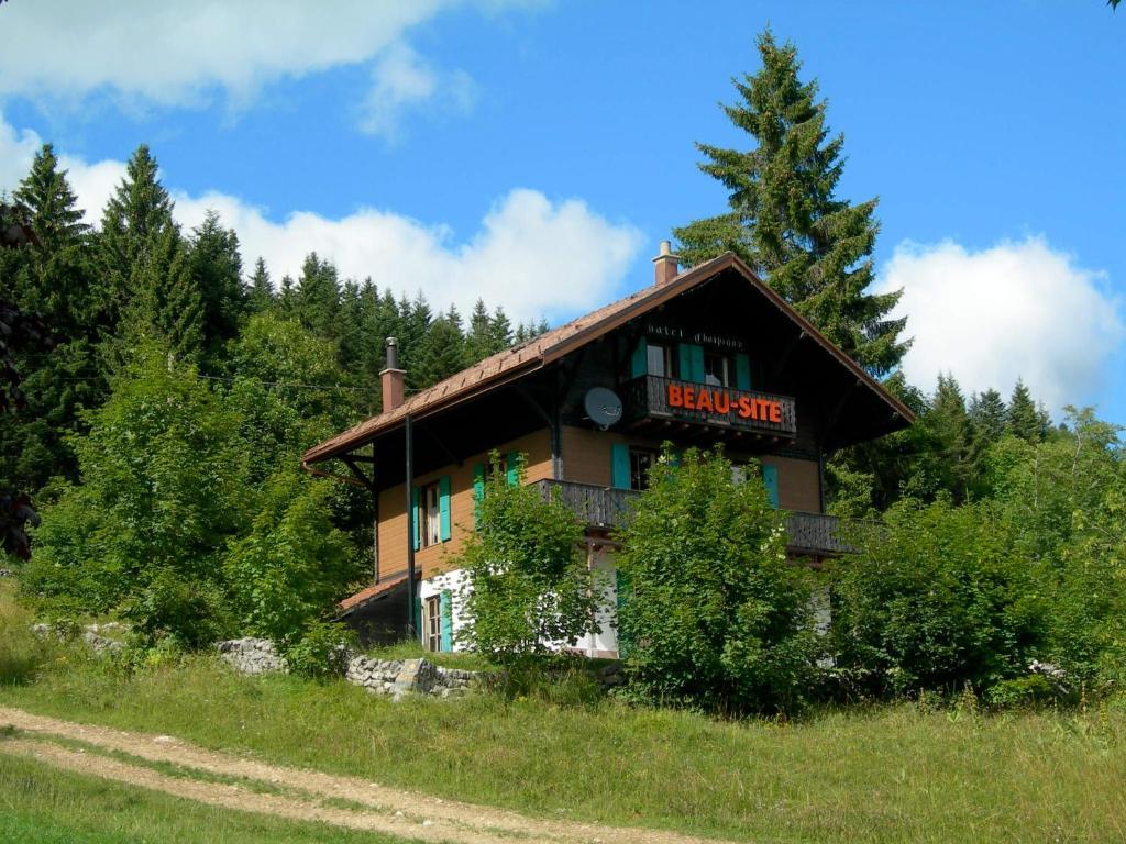 Le Coucou Et Chalet Beau-Site Hotell Les Rasses Eksteriør bilde